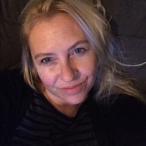 Meet your Posher, Kristina